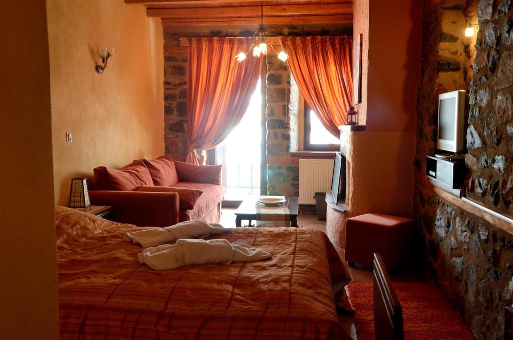 To Spitiko Hotell Palaiós Ájos Athanásios Rom bilde
